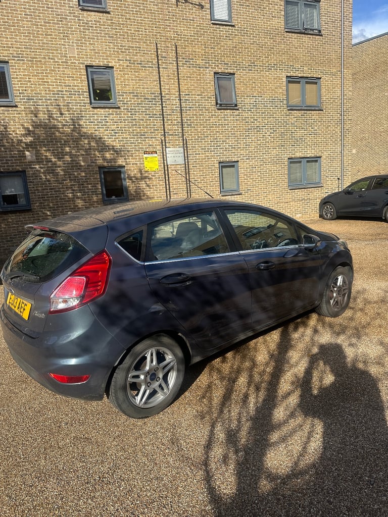 Ford, FIESTA, Hatchback, 2013, Manual, 1241 (cc), 5 doors