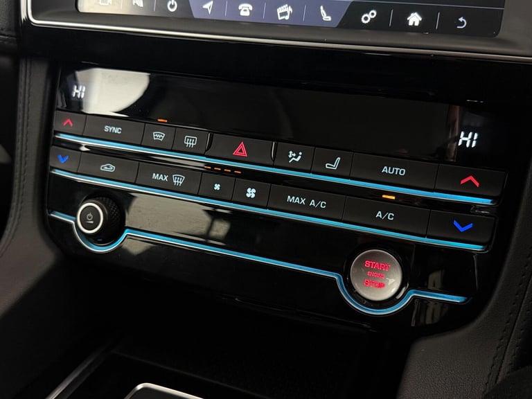 2019 Jaguar F-Pace 2.0 P250i Portfolio Auto AWD Euro 6 (s/s) 5dr ESTATE Petrol Automatic