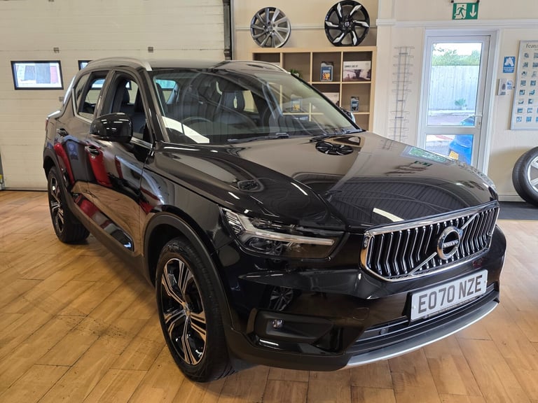 image for 2020 Volvo XC40 2.0 B4P Inscription Pro 5dr Auto ESTATE Petrol Automatic