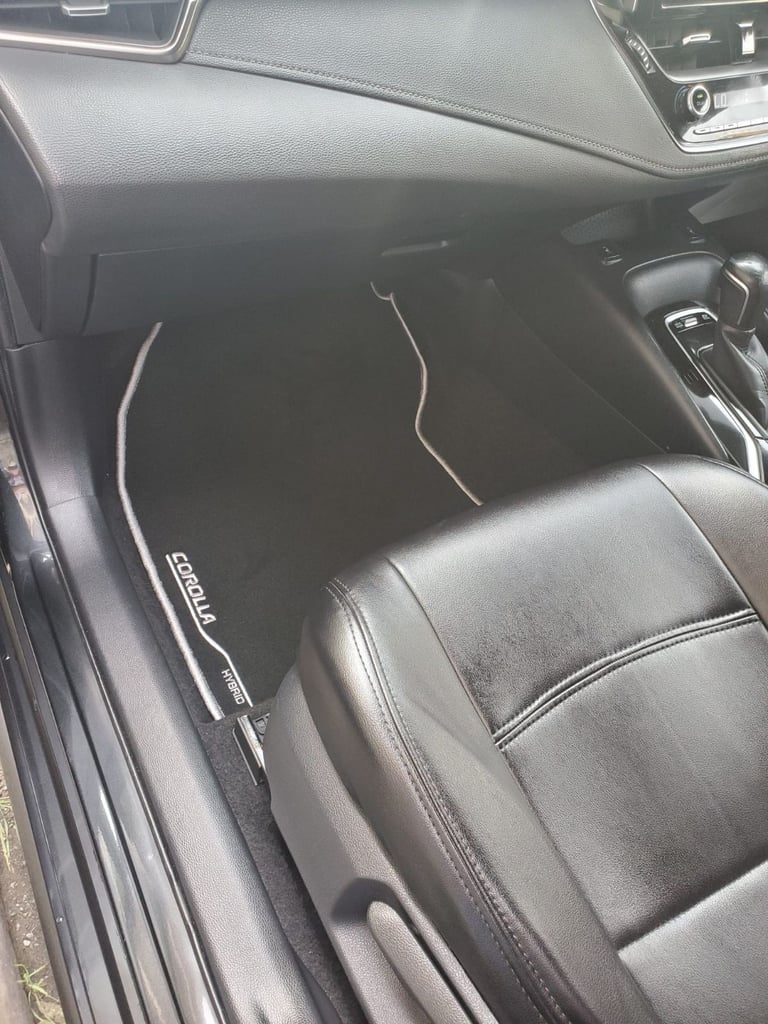 Toyota, COROLLA, Estate, 2019, Other, 1798 (cc), 5 doors