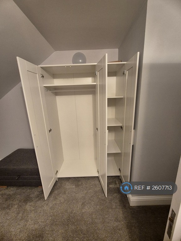 4 bedroom flat in Locket Road, Harrow, HA3 (4 bed) (#2607713)