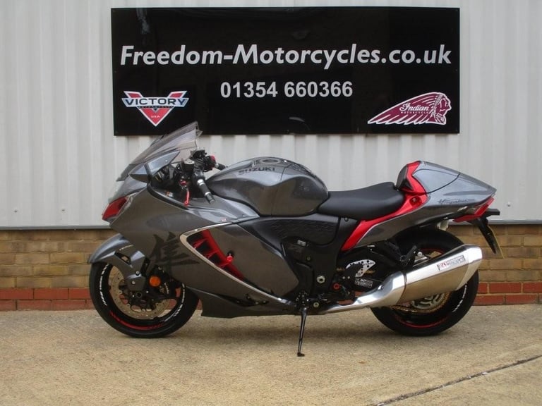 2023 Suzuki GSX1300 RRMQ3  Hyabusa...low miles ...history