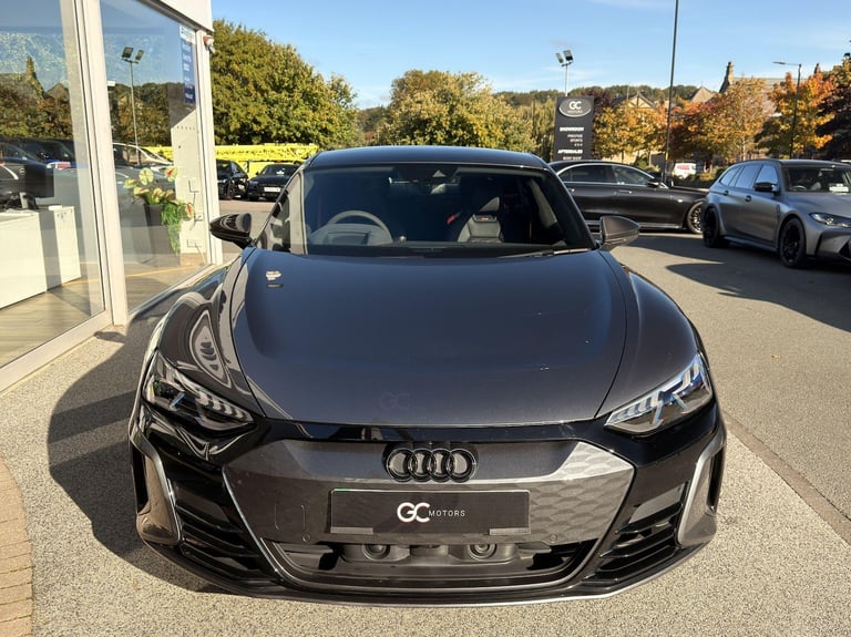 2023 Audi RS e-tron GT 93.4kWh Carbon Vorsprung Saloon 4dr Electric Auto quattro (598 ps) COUPE E...