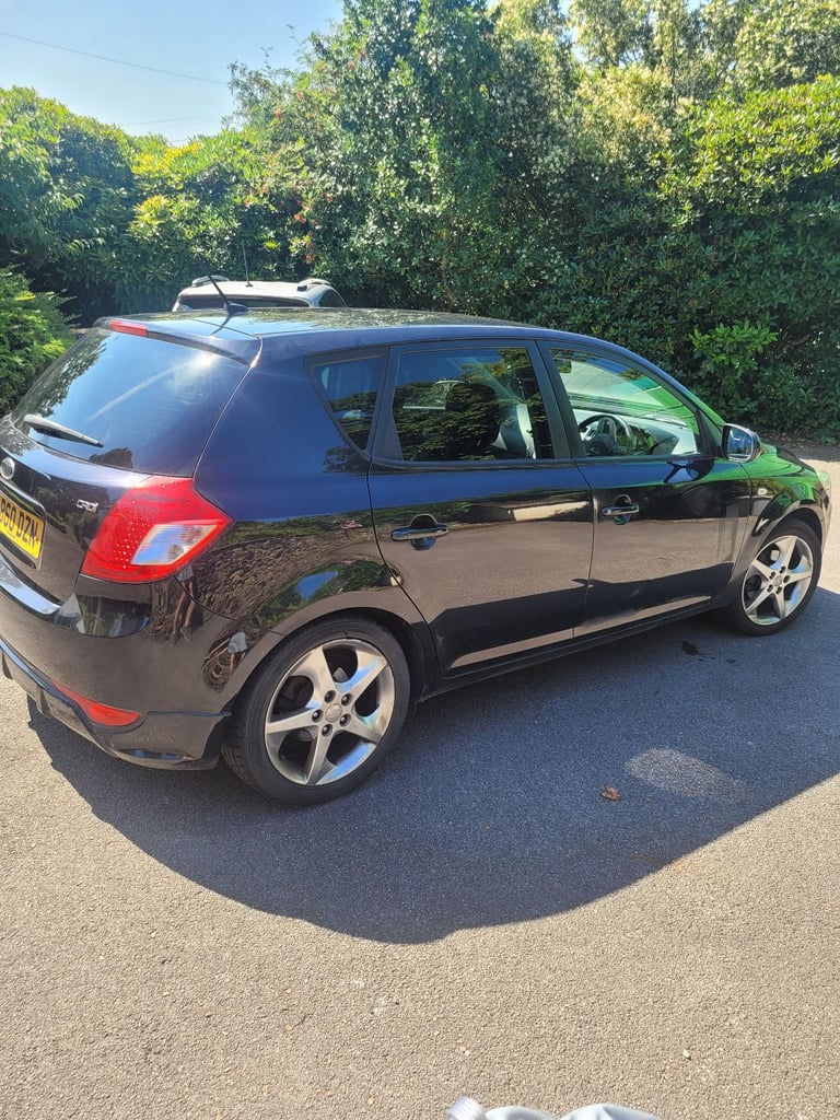 Kia, CEED, Hatchback, 2010, Manual, 1582 (cc), 5 doors