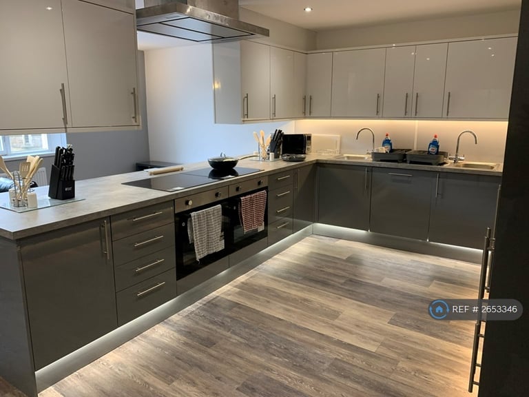 1 bedroom in Queen Street, Stourbridge, DY8 (#2653346)