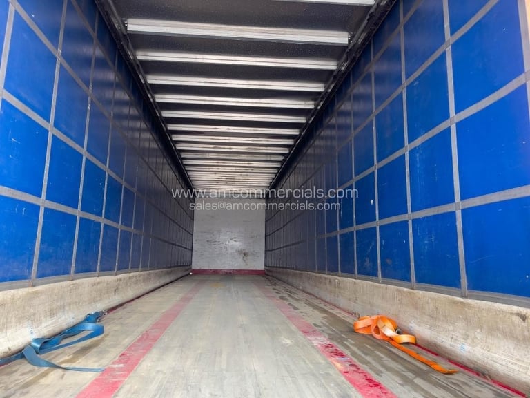LAWRENCE DAVID 4300MM CURTAINSIDE TRAILER 