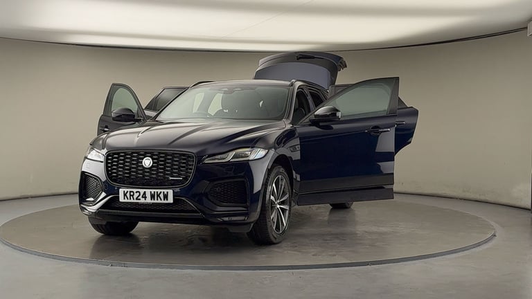2024 Jaguar F-Pace 2.0 D200 MHEV R-Dynamic SE Black SUV 5dr Diesel Auto AWD Euro 6 (s/s) (204 SUV...