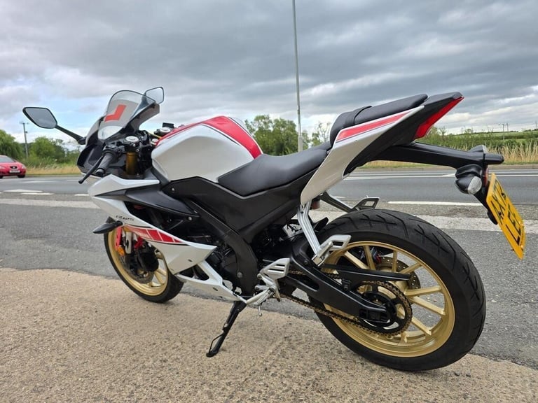 Yamaha R125 Euro 5 124cc