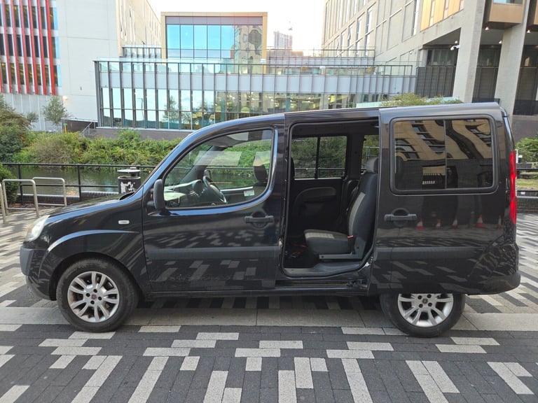 image for FIAT DOBLO 1.4 PETROL MANUAL DYNAMIC DISABILITY RAMP WHEELCHAIR Renault kangoo