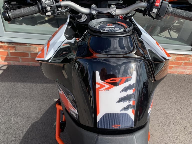 KTM 1290 SUPERDUKE GT - FULL KTM LUGGAGE - 2 YEAR WARRANTY