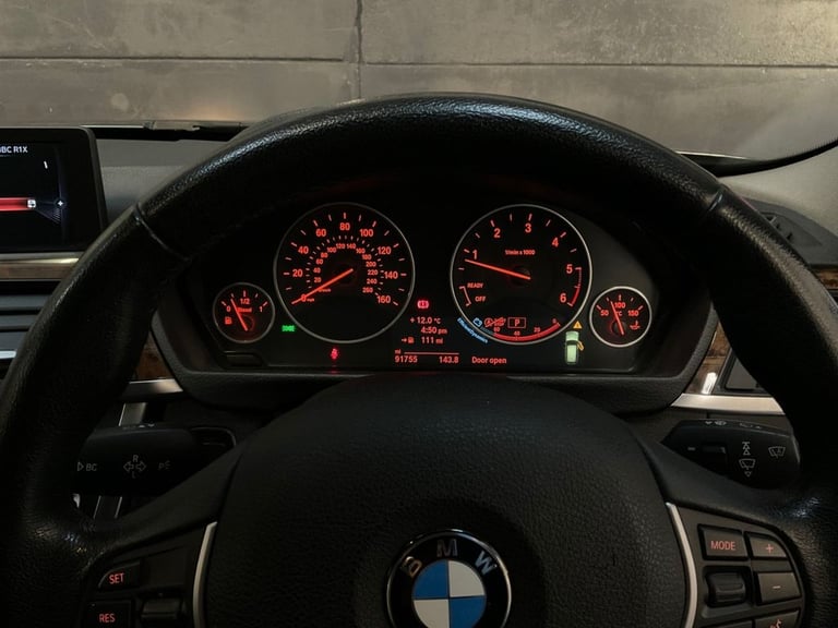 2013 BMW 3 Series 320d Luxury 5dr Step Auto ESTATE DIESEL Automatic