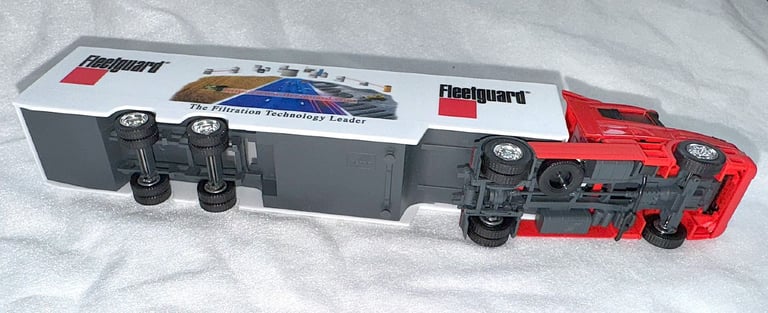 SCANIA 124L VEHICLE TRUCK MODEL VEHICLE SCALE: 1/87