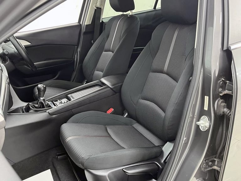 2019 Mazda Mazda3 2.0 SKYACTIV-G SE-L Nav Fastback 4dr Petrol Manual Euro 6 (s/s) (121 ps) Saloon...