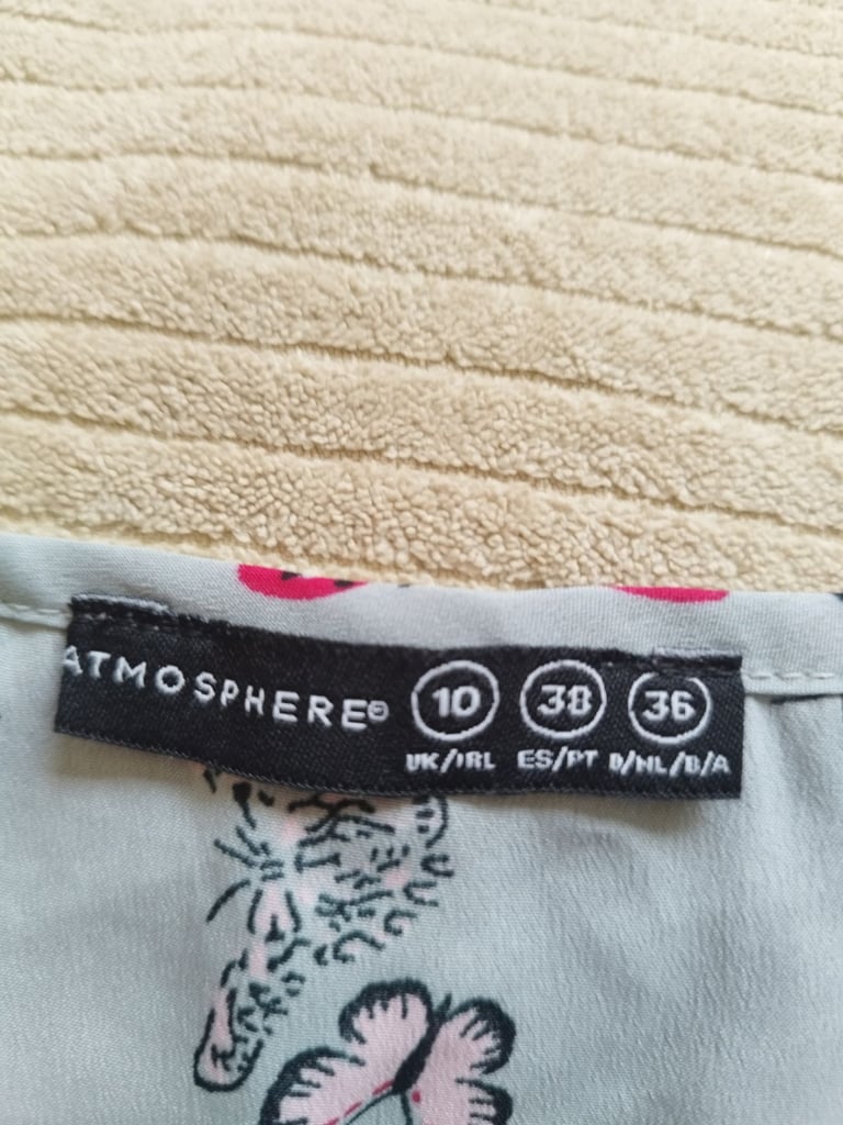 Grey pink butterfly tank top 10
