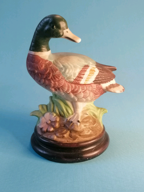 5-inch  goose sculpture. 