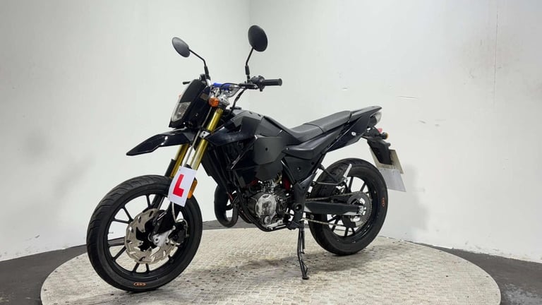 Generic Trigger 50 2011 2 STROKE 50CC SUPERMOTO ENDURO GEARED BIKE 2T PROJECT