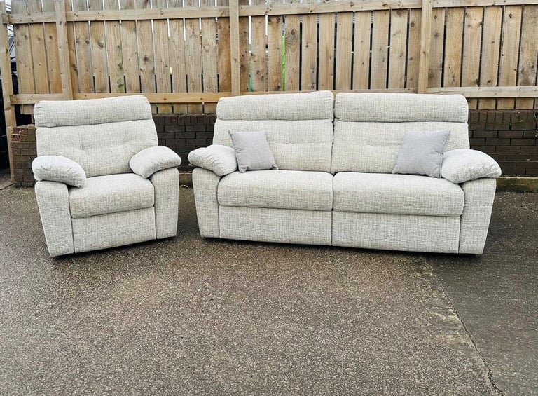 image for Stunning Set from GPLAN FREE SAME/NEXT DAY DELIVERY Rrp over £3000! Our price £480