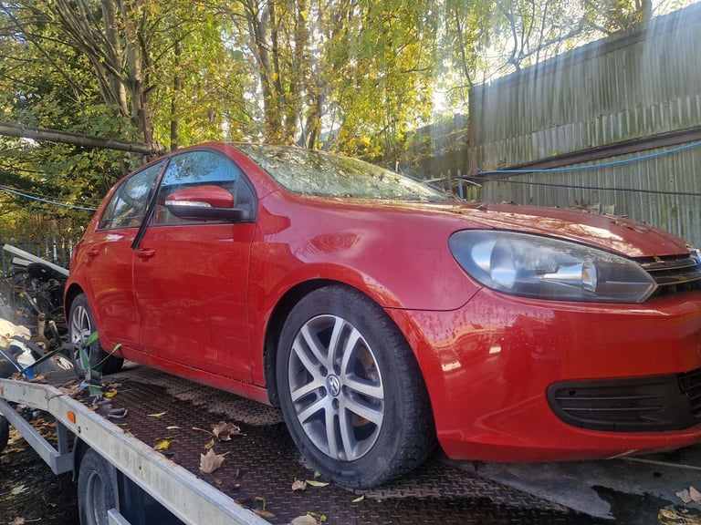 VW GOLF MK6 2009-12 2.0 TDI 5 SPEED MANUAL BREAKING FOR PARTS