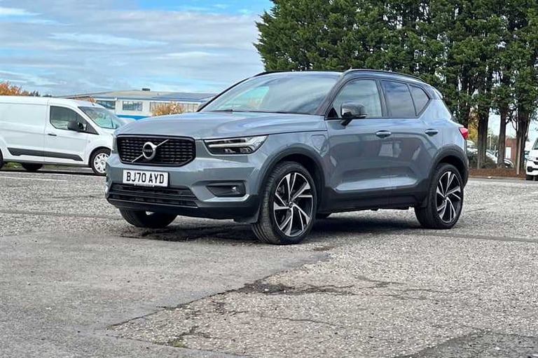 2020 Volvo XC40 1.5h T5 Twin Engine Recharge 10.7kWh R-Design Pro SUV 5dr Petrol Plug-in Hy SUV H...
