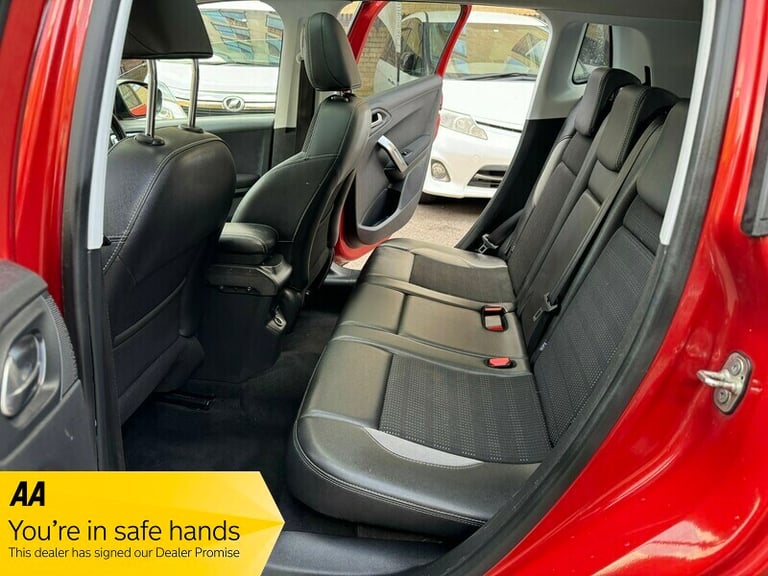 Peugeot 2008 ALLURE