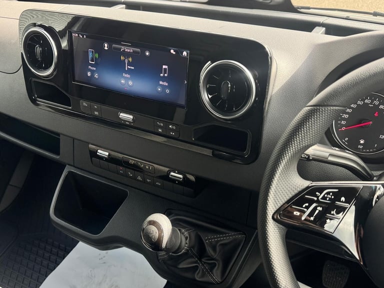 2025 Mercedes-Benz Sprinter 3.5t H2 Pro Van PANEL VAN DIESEL Manual
