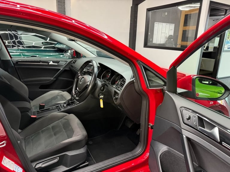 2018 Volkswagen Golf 1.6 TDI GT Hatchback 5dr Diesel DSG Euro 6 (s/s) (115 ps) Hatchback Diesel A...