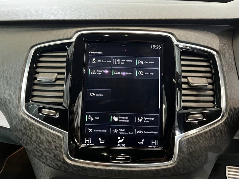 2017 Volvo XC90 2.0 D5 PowerPulse R-Design SUV 5dr Diesel Auto 4WD Euro 6 (s/s) (235 ps) ESTATE D...