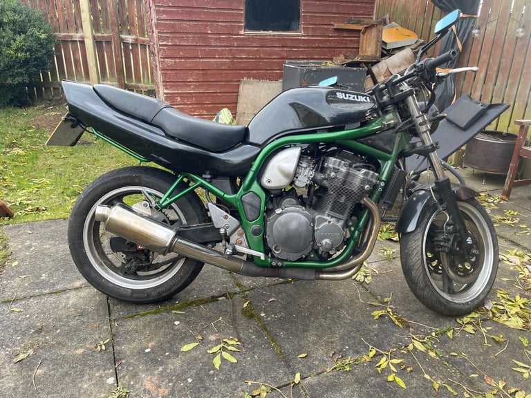 Suzuki bandit 600 read add