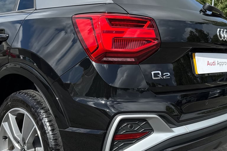 2025 Audi Q2 S line 30 TFSI  116 PS 6-speed SUV PETROL Manual