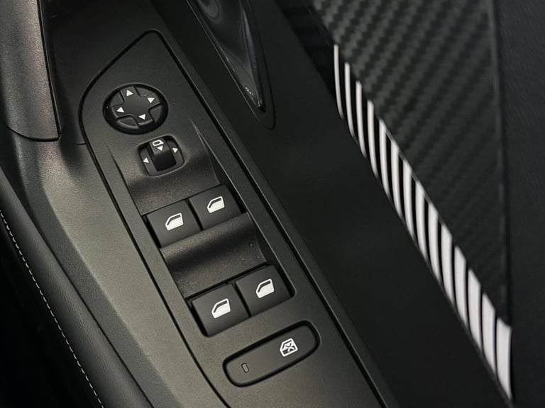 2024 Peugeot 2008 1.2 PureTech Allure 5dr HATCHBACK PETROL Manual