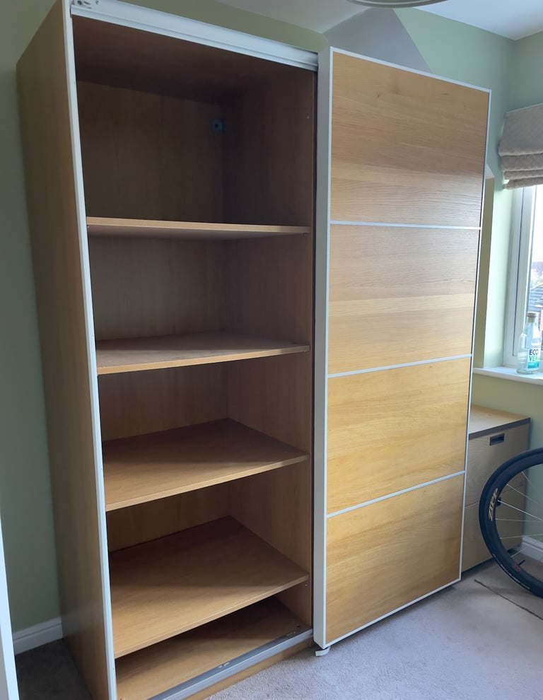 FREE DELIVERY 🥰🚚🥰IKEA PAX BROWN SLIDING MIRROR WARDROBE GREAT CONDITION 