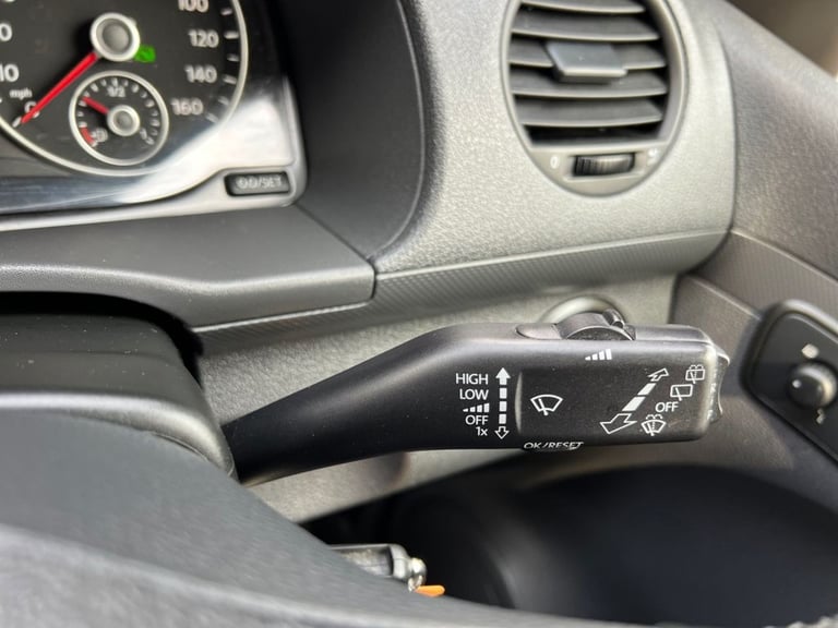 2014 Volkswagen Caddy 1.6 TDI BlueMotion Tech C20 Highline Panel Van 4dr Diesel DSG L1 H1 (142 g/...