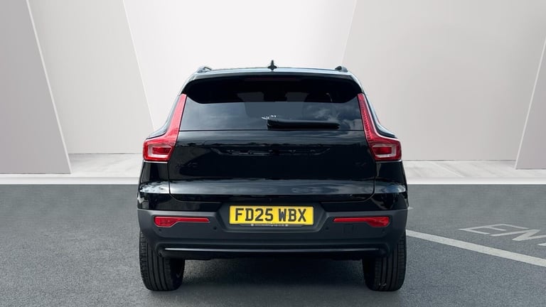 2025 Volvo XC40 2.0 B4P Plus Black Edition 5dr Auto ESTATE PETROL Automatic