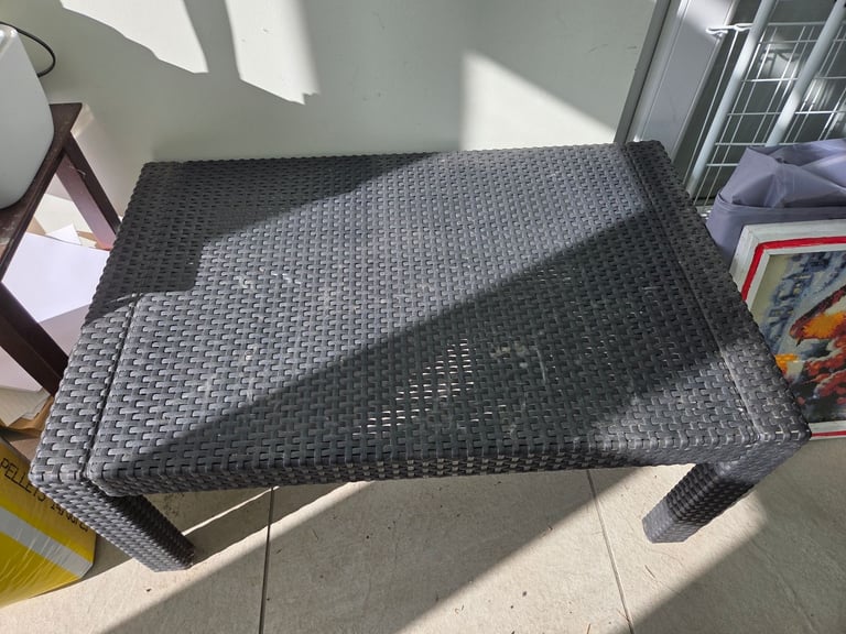 image for 2 chairs sofa and table 