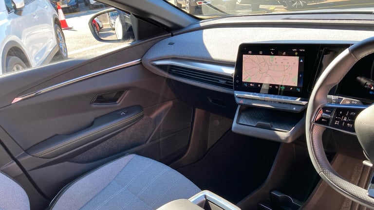 2024 Renault Megane E Tech EV60 160kW Iconic 60kWh Optimum Charge 5dr Auto Electric Hatchback Hat...