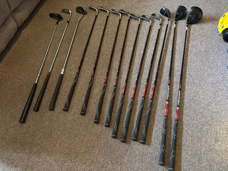 Wilson prostaff sgi golf set + 3 putters+ bag- right handed