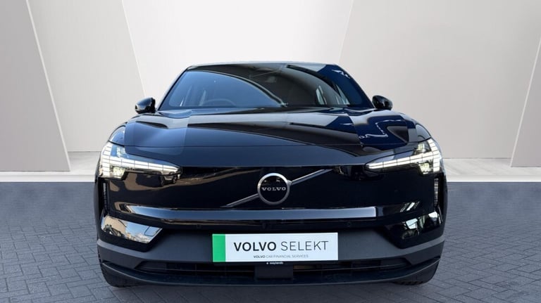 2025 Volvo EX30 Plus, Twin Motor Performance, Electric Estate Electric Automatic