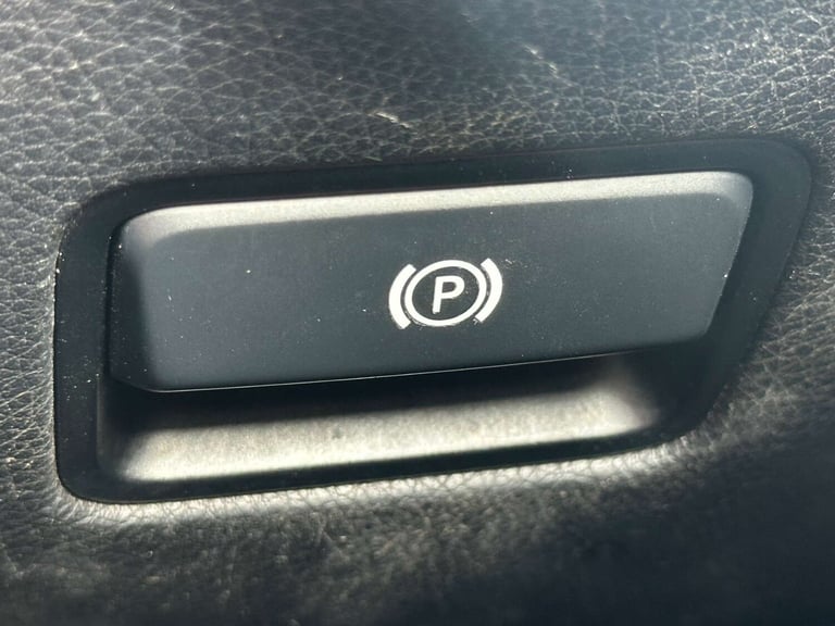 2014 Mercedes-Benz M Class 2.1 ML250 BlueTEC AMG Line SUV 5dr Diesel G-Tronic 4WD Euro 6 (s/s) (2...