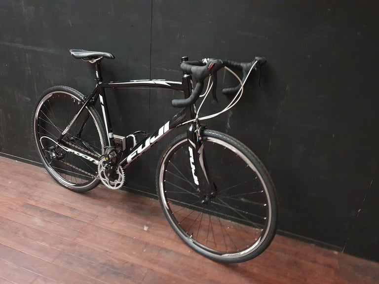 FujiSportif 2.5 road bike 