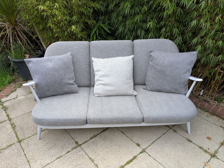 Ercol 203 Windsor Sofa Vintage Retro MCM Delivery Available 