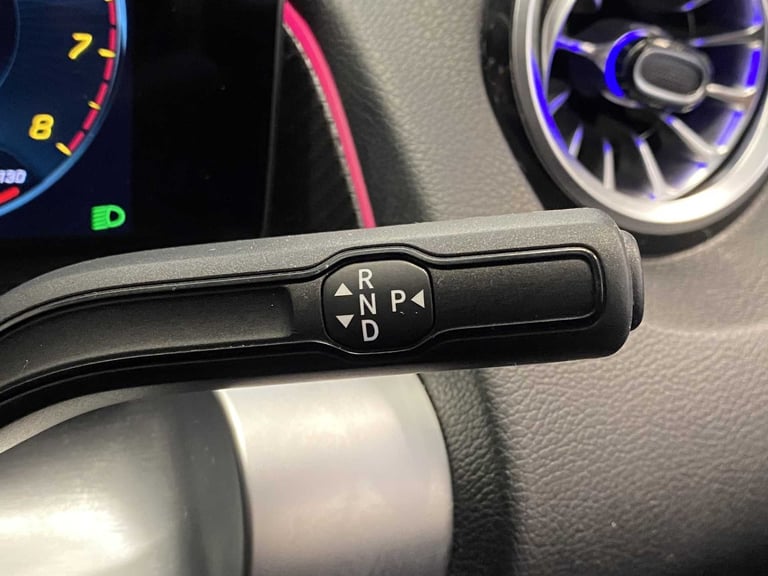 2022 Mercedes-Benz GLB 200 AMG Line Premium 5dr 7G-Tronic Estate Petrol Automatic