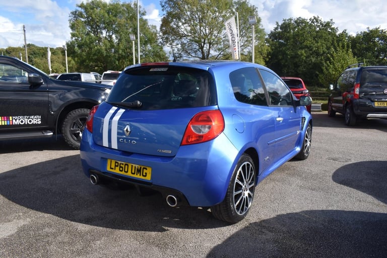 2011 Renault Clio 2.0 Gordini Euro 5 3dr HATCHBACK Petrol Manual