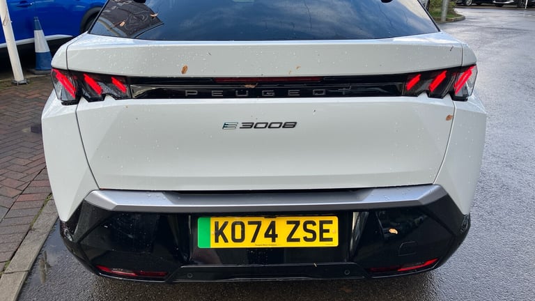 2025 Peugeot 3008 73kWh GT SUV 5dr Electric Auto (210 ps) SUV Electric Automatic