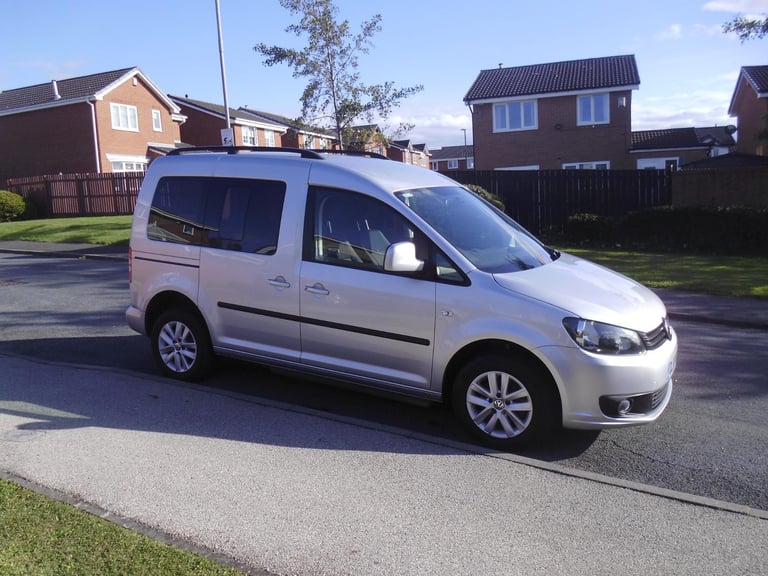 2016/65 Volkswagen Caddy C20 Life WHEELCHAIR ACCESS - Drive From Wheelchair