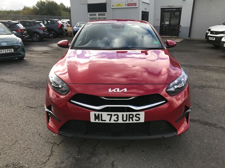 2023 Kia Ceed 1.5T Gdi Isg 2 5Dr Hatchback Petrol Manual