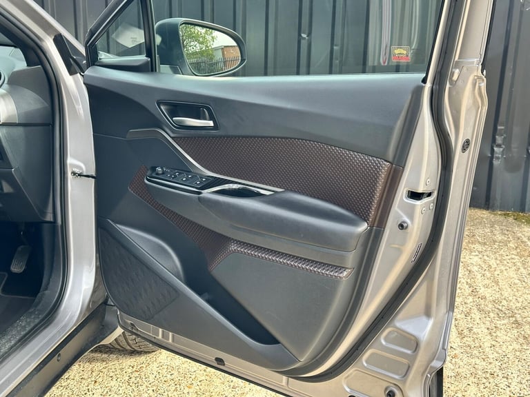 2019 Toyota C-HR 1.2T Excel 5dr [Leather] HATCHBACK PETROL Manual