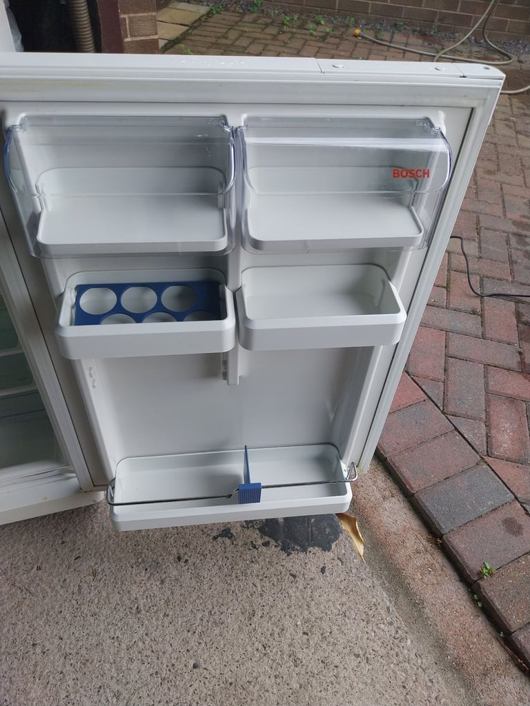 Under counter Bosch fridge