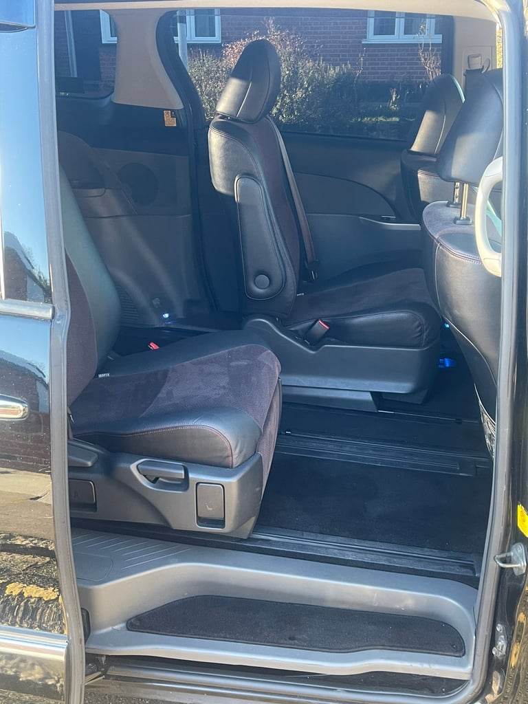 2012 Toyota Estima Aeras 2.4 Auto 7 Seats (ULEZ) f