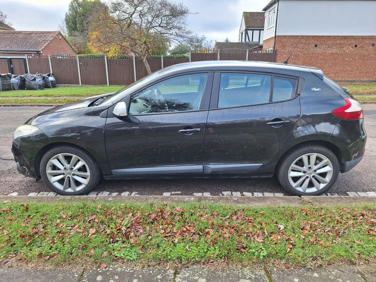 Renault, MEGANE, Hatchback, 2010, Manual, 1461 (cc), 5 doors