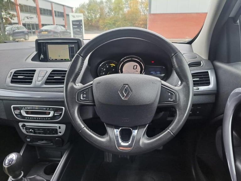 2015 Renault Megane 1.5 dCi Dynamique Nav Euro 6 (s/s) 5dr HATCHBACK Diesel Manual